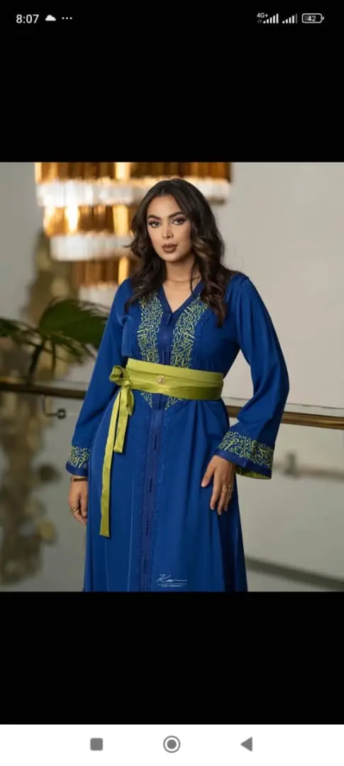 Photos de Nabila tamni